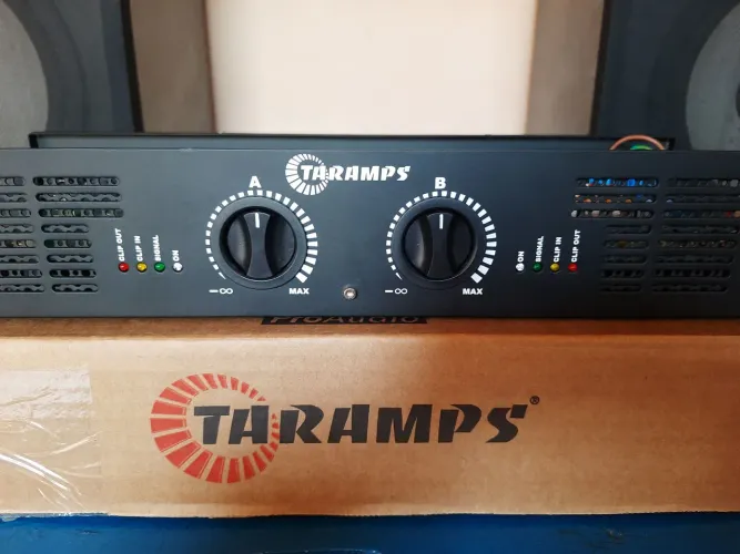 Amplificador Taramps T2800