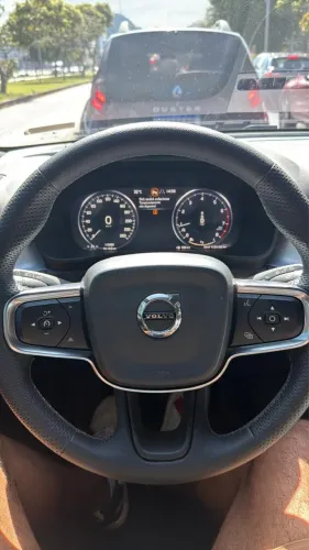 Volvo XC40 XC 40 T-4 Momentum 2.0 190cv FWD 2020