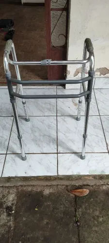 Andador para adulto muleta