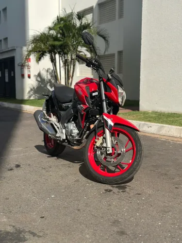 HONDA CB TWISTER 250 ABS 2021 - VERMELHA | APENAS 9.000 KM