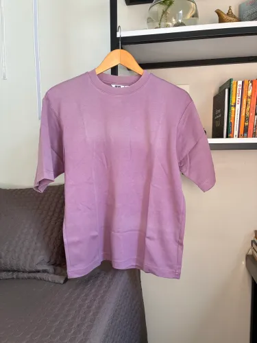 Camiseta Oversized Uniqlo Roxa XS