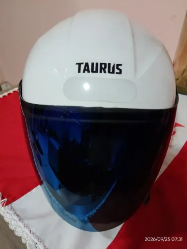 Capacete tauros N58 e Gow N60