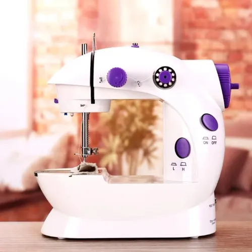 Mini máquina de costura