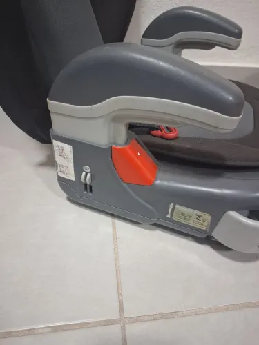 Cadeira automotiva para criança 