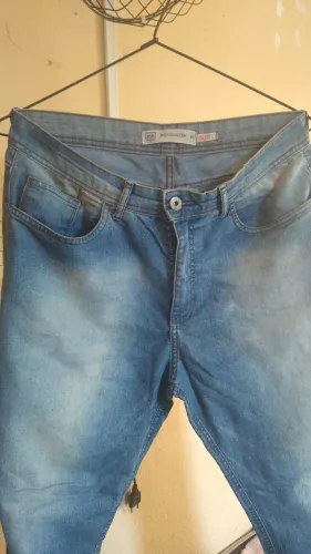 Vendo calças masculina