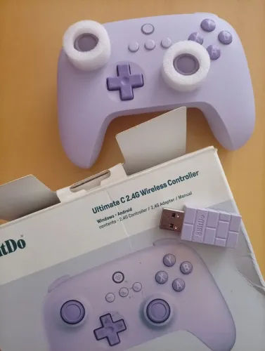 Controle Remoto roxo