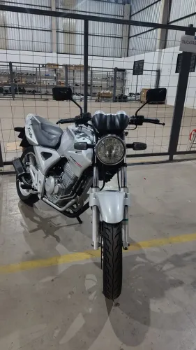 Honda Twister 2005 Conservada ? 2 Pneus Novos ? R$ 8.990