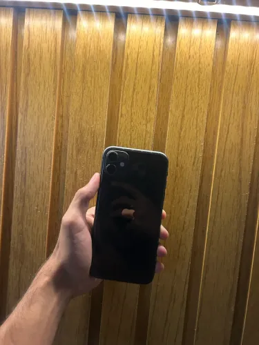 iPhone 11 64GB Impecável