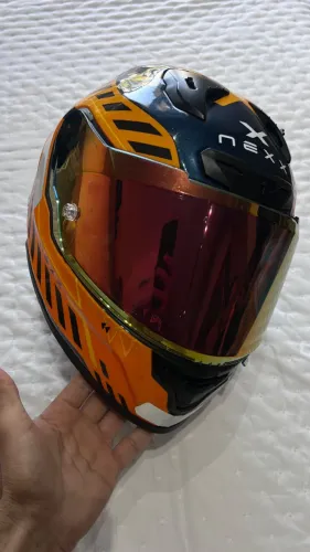 Capacete em fibra de carbono, tamanho 58