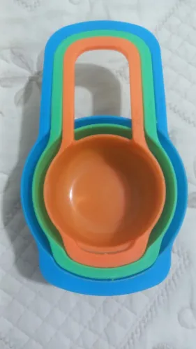 Medidor de alimentos 3 peças usado.