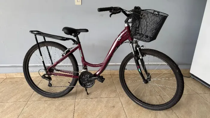 BICICLETA CALOI CECI ARO 26 - ÓTIMO ESTADO