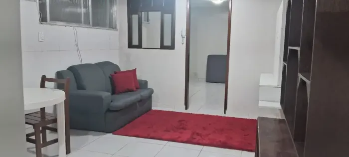 Casas para locação na Novo Cavaleiros em Macaé/RJ, 02 Quartos, Sem Garagem.