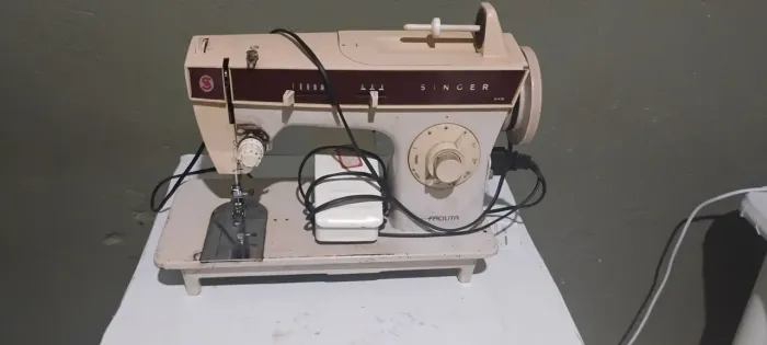 Máquina de costura