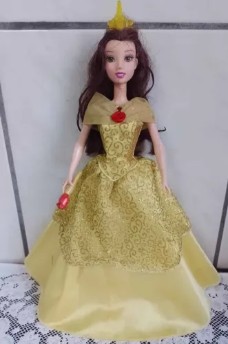 Boneca Princesas Disney Bela Royal Dance Mattel