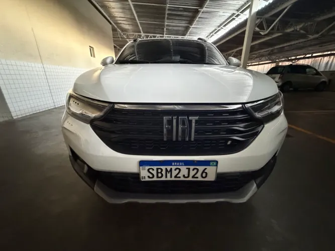 Fiat Strada Volcano 1.3 Flex 8V CD 2023