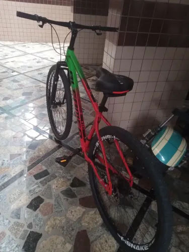 Bicicleta aro 29 com freio a disco