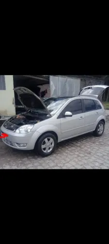 Ford Fiesta Class 1.6 8V 98cv 5P 2004