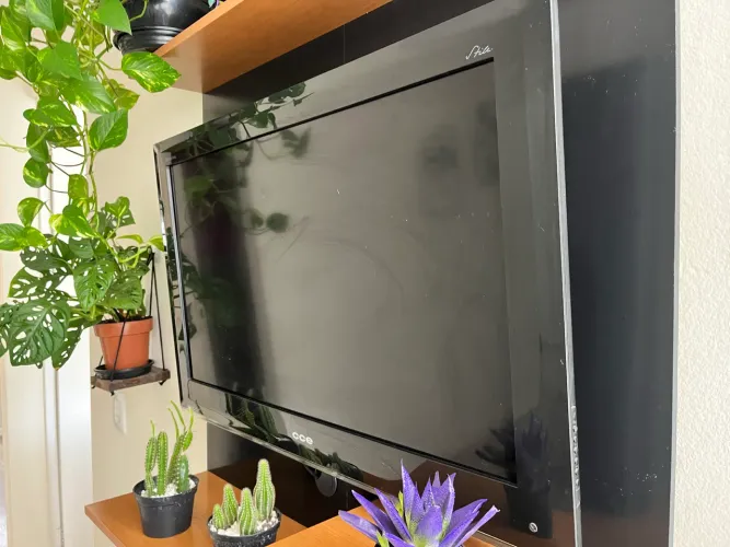 TV CCE 32? Style Seminova 