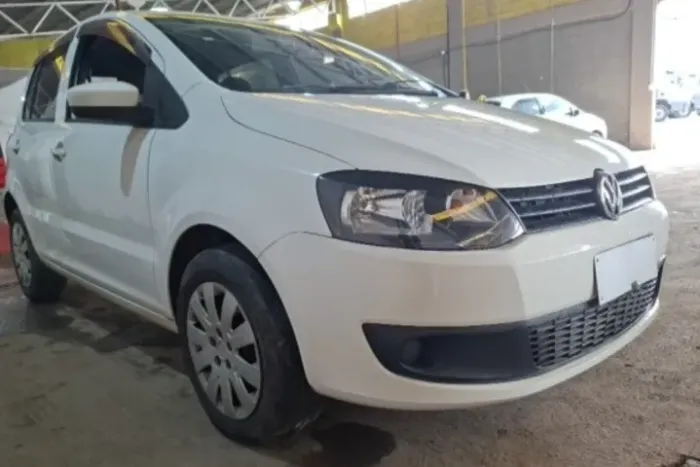 Volkswagen Fox 1.0 MI Total Flex 8V 5P 2012