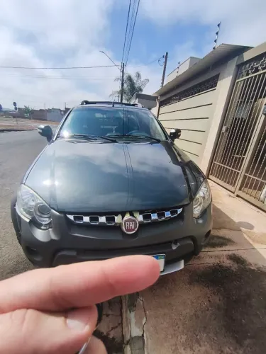 Fiat Strada Adventure 1.8/ 1.8 Locker Flex CE 2013