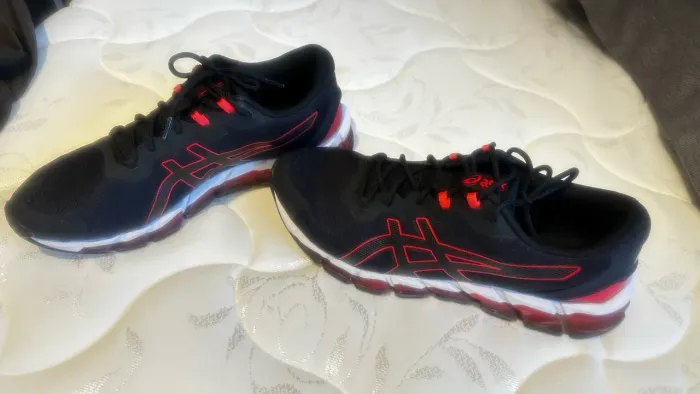 Tenis Asics Masculino modelo 360