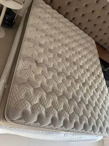Cama box Queen
