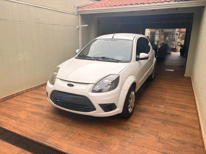 Ford KA 1.0 8v/1.0 8V ST Flex 3P 2013