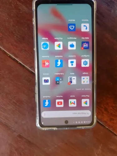 Vendo esse G75.256GB 5G 8 de RAM + 4 sem marca de uso