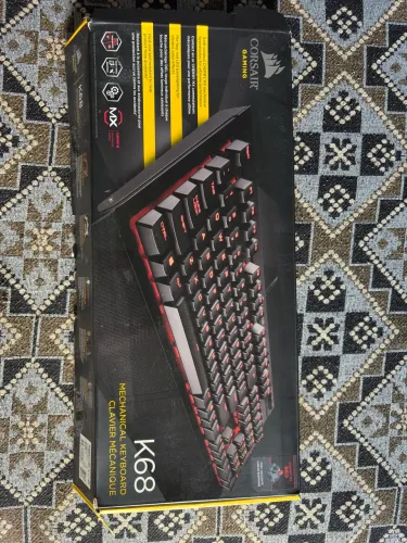 Vendo teclado da Corsair k68 com switch red