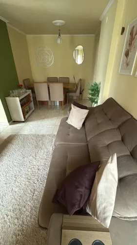 APARTAMENTO À VENDA I Formosão, andar alto.