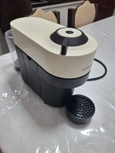 Cafeteira Nesspresso Vertuo