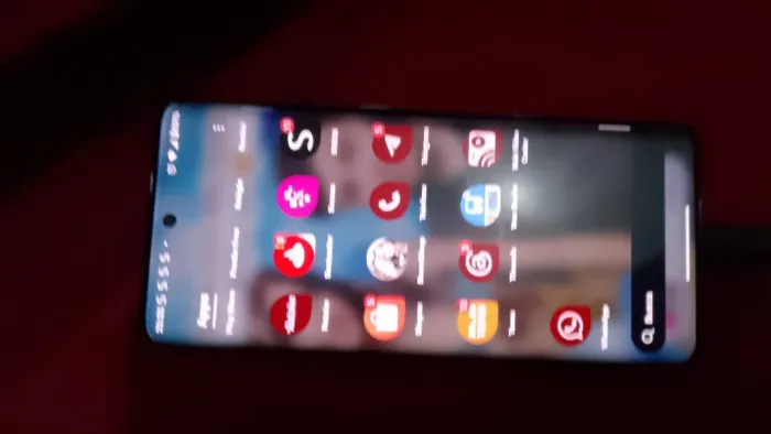 Vende-se um Celular