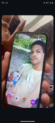 Vendo moto e6s pra hoje todo novo 