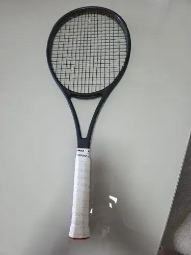 RAQUETE WILSON PRO STAFF 97L V13