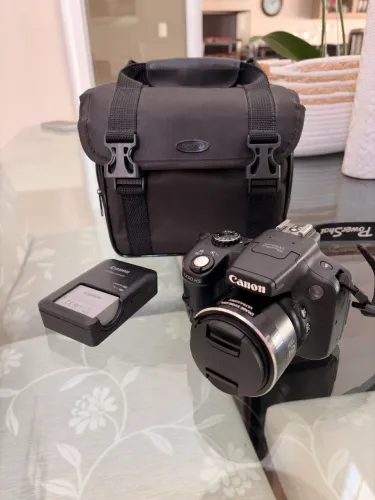 Máquina Fotográfica Cânon + Super Zoom