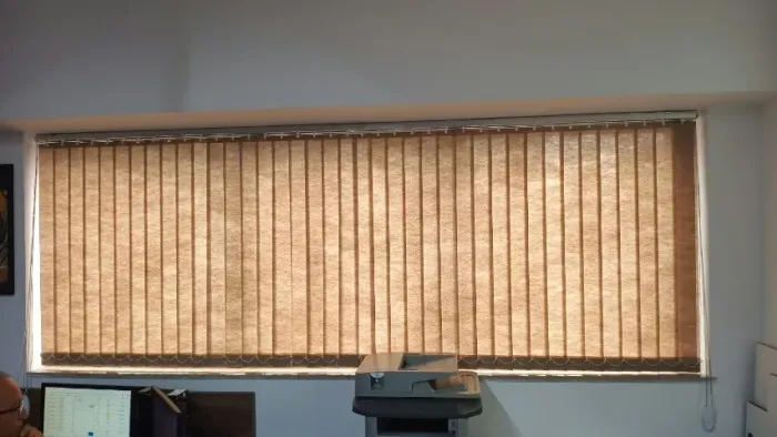 Cortina Persiana - Semi Novas - R$ 180,00 cada (6 cortinas de 1,53 L x 1,05 A)