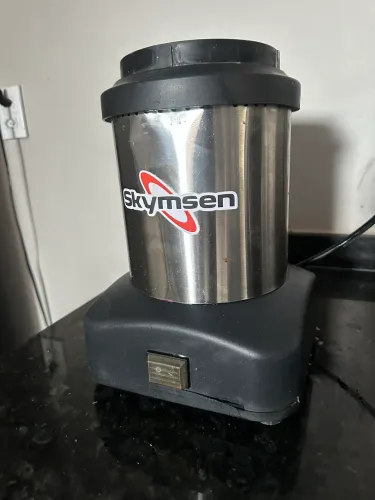 LIQUIDIFICADOR INDUSTRIAL AÇO INOXIDÁVEL - SYSTEM 6L