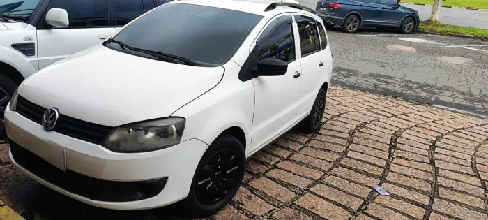 Volkswagen Spacefox 1.6/ 1.6 Trend Total Flex 8V 5P 2014