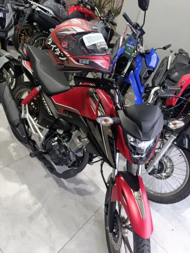 Titan ABS zero 50 anos+ capacete+ emplacamento 