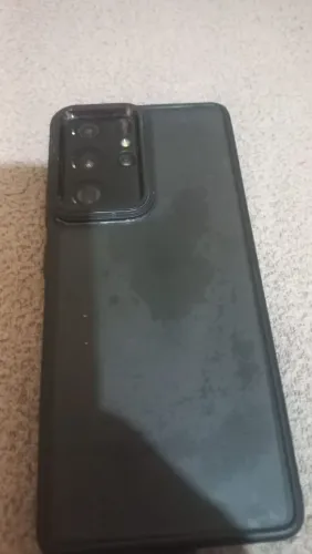 Troco um s21 utra 256 gigas e 12 de ram tem um detalhe no vidro aiPhone 11 pro max 