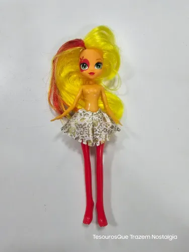Boneca My Little Pony Equestria Girls Sunset Shimmer Hasbro