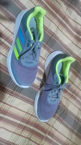 Tênis unissex Adidas