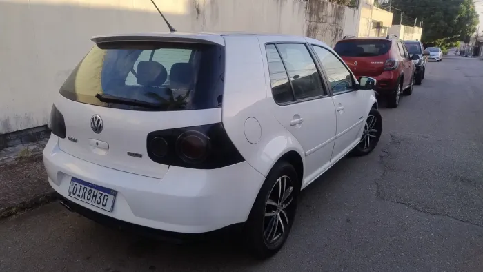 Volkswagen Golf Sportline 1.6 MI Total Flex 8V 4P 2013