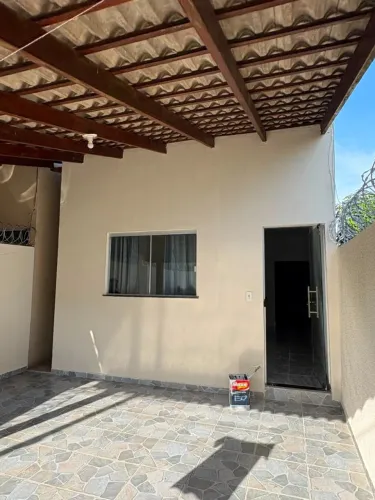 ALUGO CASA 2 QUARTOS, COZINHA E SALA AMPLA - LUZIÂNIA-GO