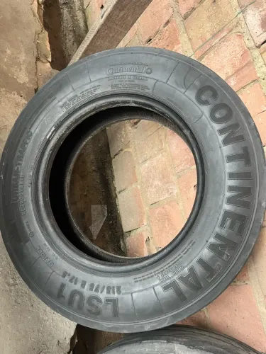 Pneu aro 17,5 continental