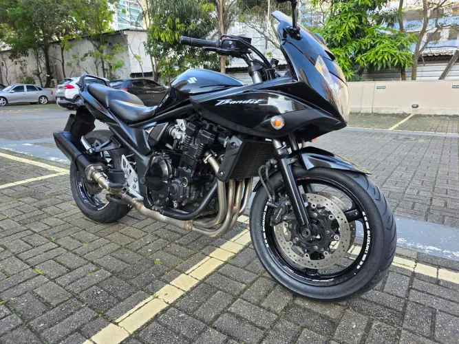 SUZUKI BANDIT 650S 2012 SÓ 61Km LINDA
