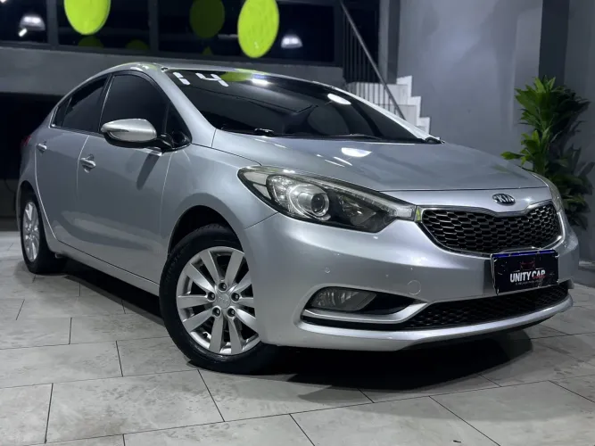 Kia Motors Cerato 1.6 16V Flex Aut. 2014