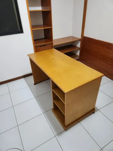 Mesa de Escritório em Madeira