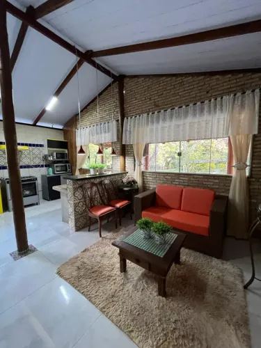 Chácara com 10.210m² 2 Casas, Área de Lazer e Reserva Florestal nos Fundos | Ótima Oportu