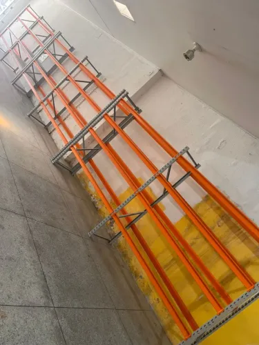 Tudo em novos e usados para seu estabelecimento comercial